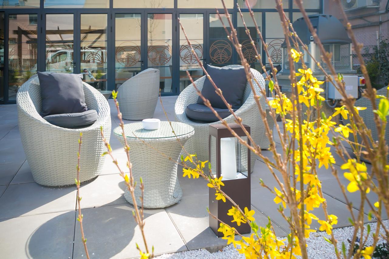 Best Western Hotel Journel Saint-Laurent-Du-Var Zewnętrze zdjęcie